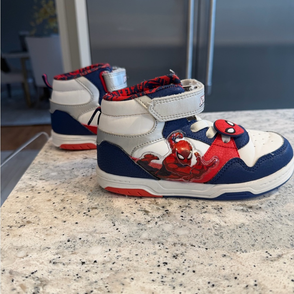 JOSMO Kids' Spider-Man Sneaker